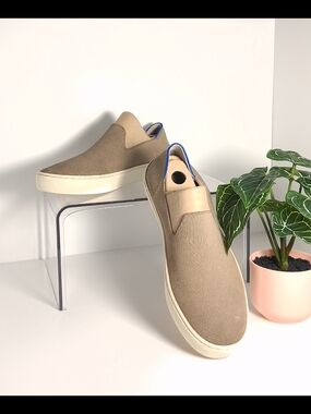 Rothy's Slip-On Loafers in Tan  Women's Size 8